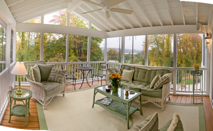 outdoor living area
