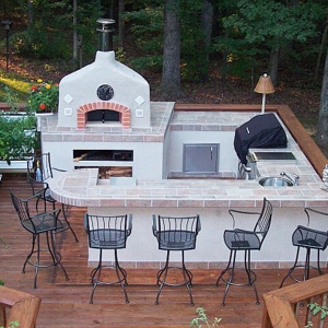 Outdoor Kitchen
