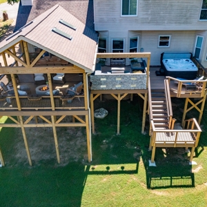 Deck & Covered Porch Builder in Cincinnati
