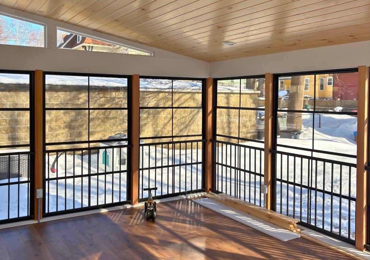 3 season porch contractors in Melrose MA