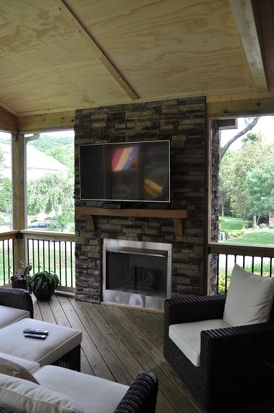 Integrating An Outdoor Fireplace Into, Outdoor Porch Gas Fireplace