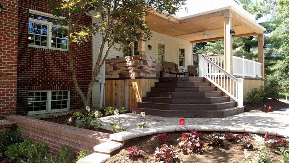 Simpsonville’s Premier Porch Builder Can Build Your Favorite Kind of Porch