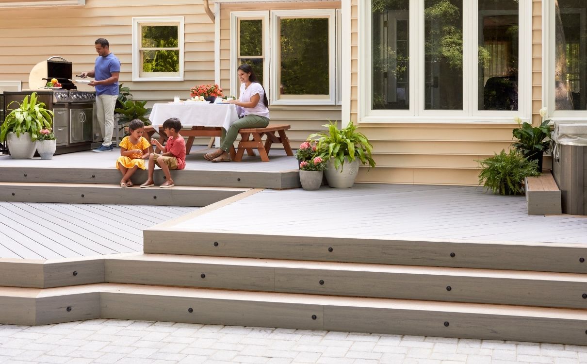 Burlington deck builders near me