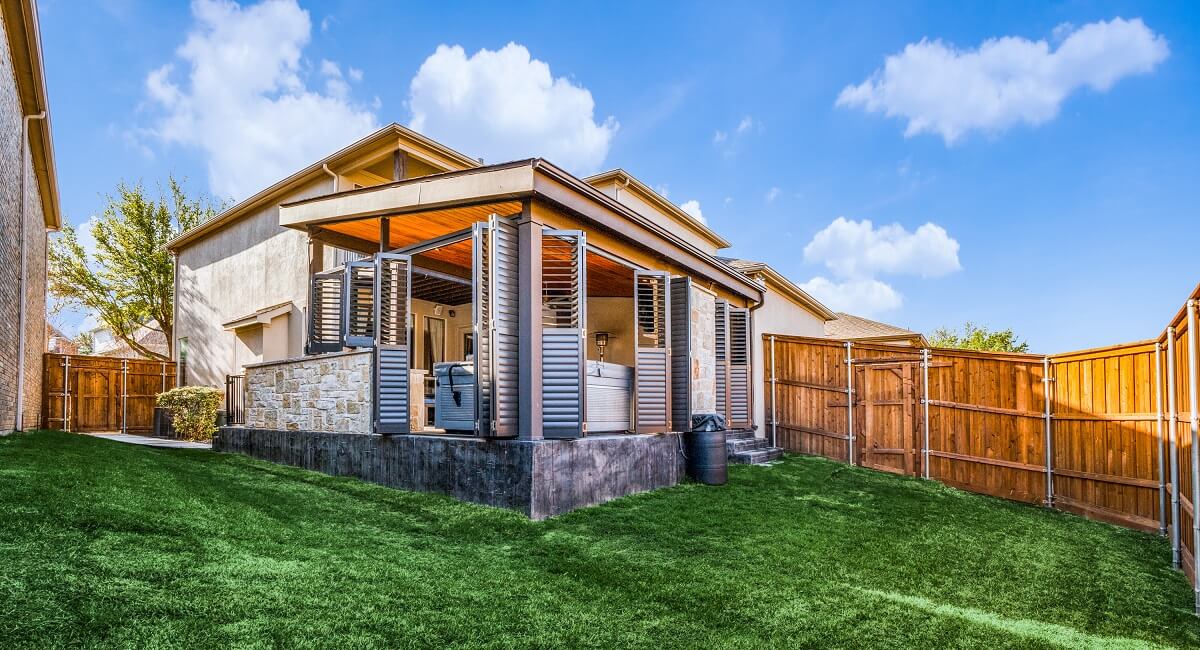 custom backyard cabana