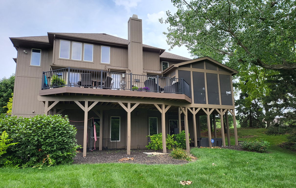 gable_roof_style_screen_porch_parkville_mo