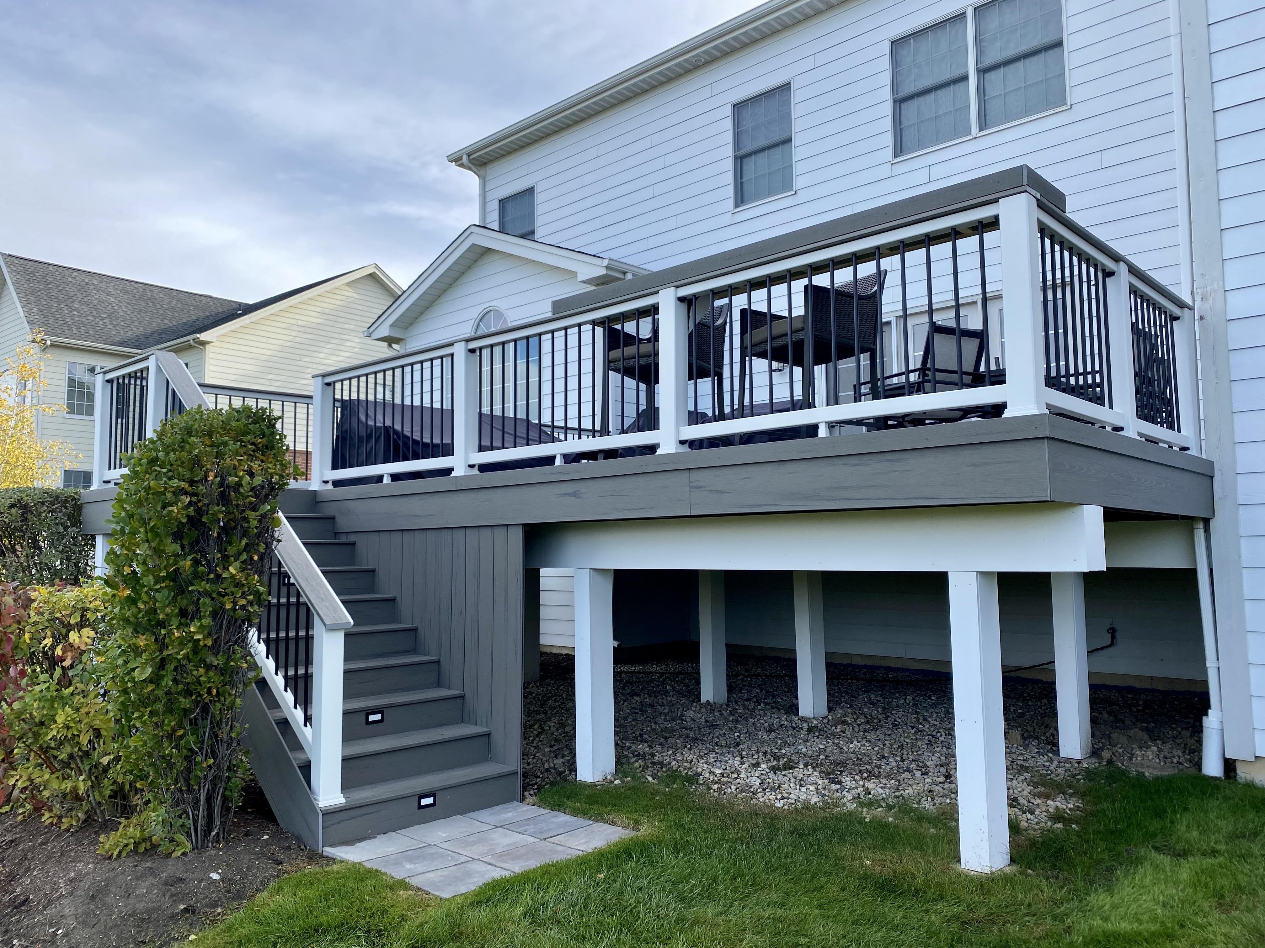 Stunning grey and white composite deck in Hawthorn Woods, IL.