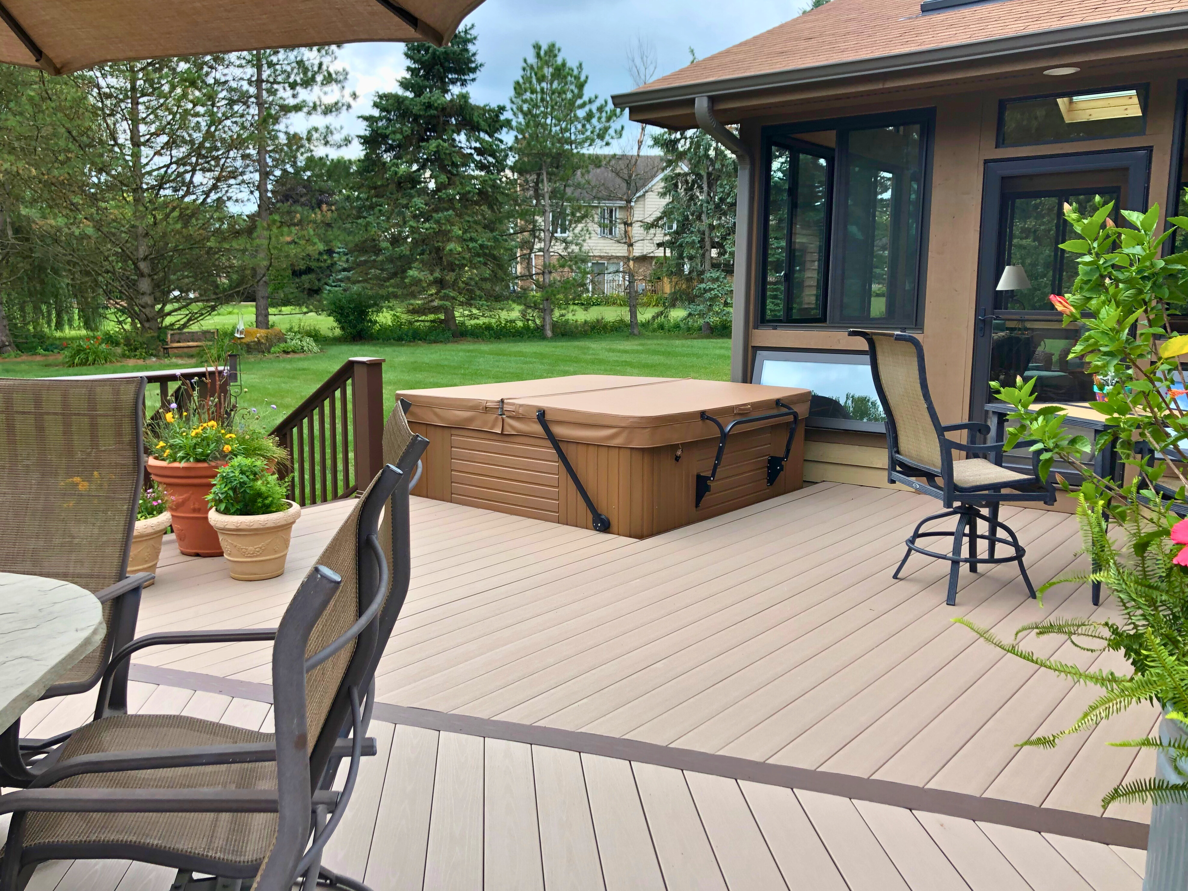 Compoiste deck, hot tub, and screened porch in Myers Park, NC.