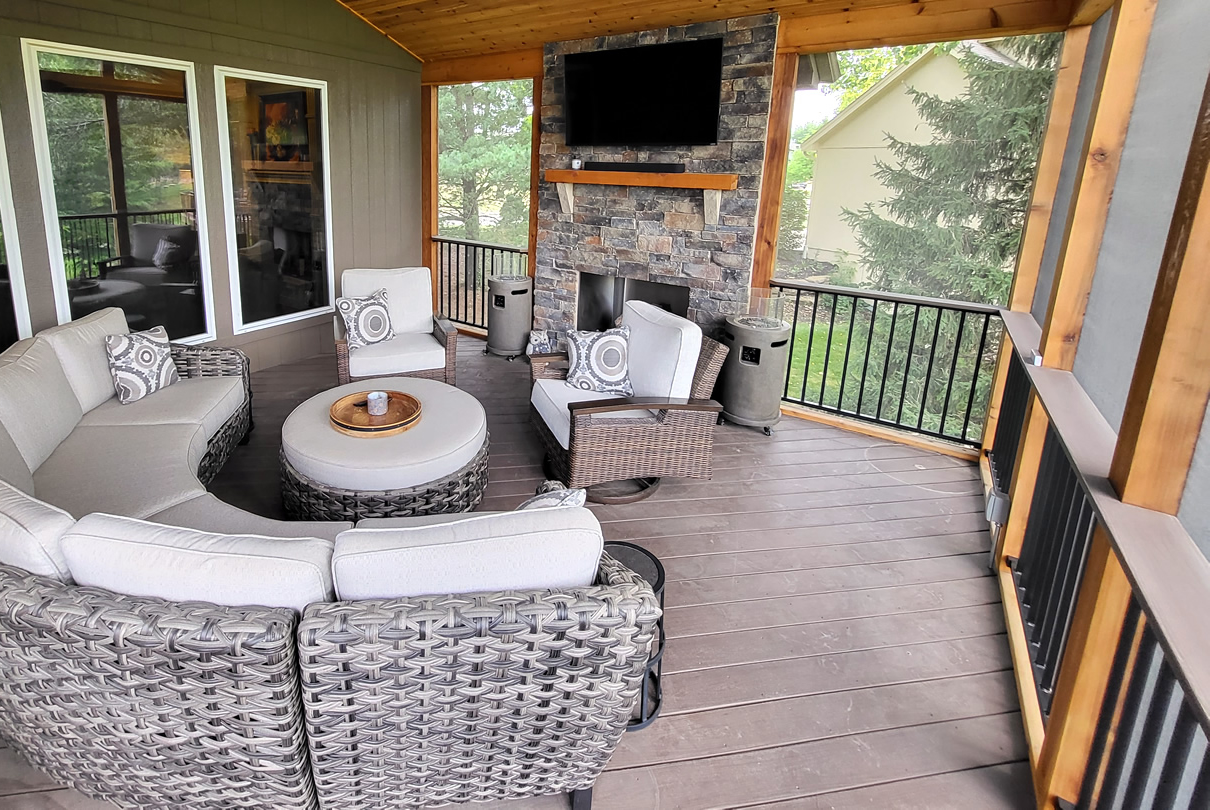 Outdoor stone fireplace in Parkville MO