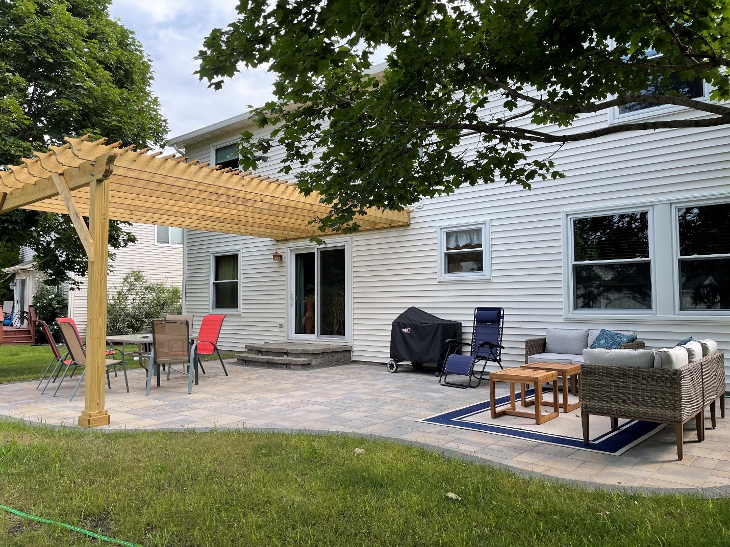 Paver patio and wood pergola in Aurora, IL.