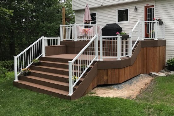 2018 Second Quarter Deck Award Winner