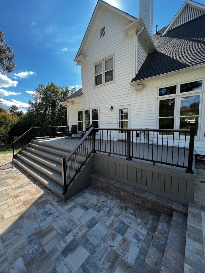 Composite & Vinyl Decks