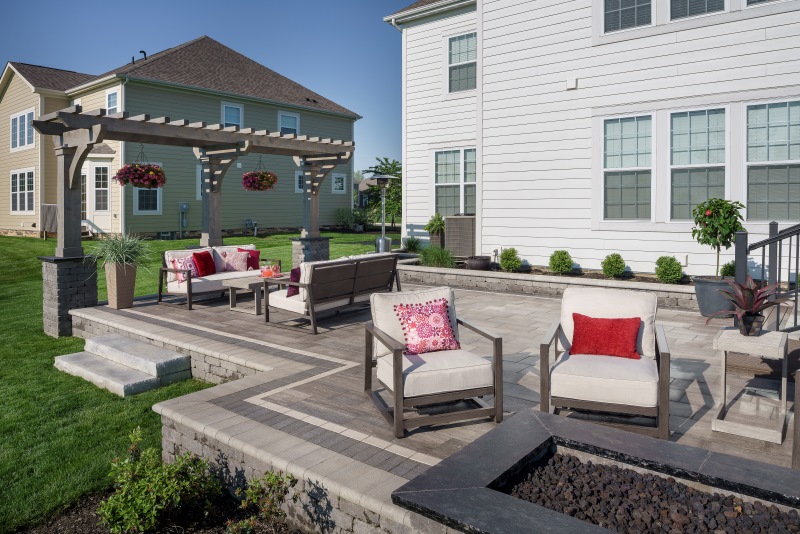Gray Composite Deck with pergola