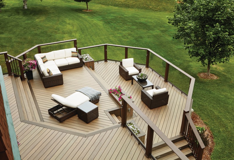 Composite Deck with Patio Furniture
