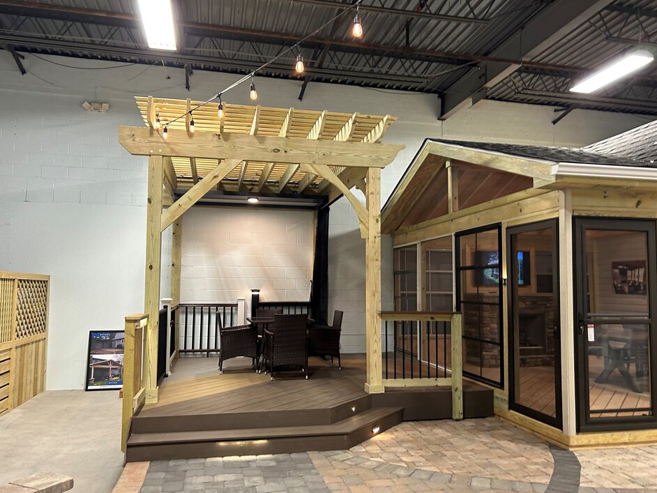 Deck and pergola display in the Archadeck of Charlotte design center in Charlotte, NC