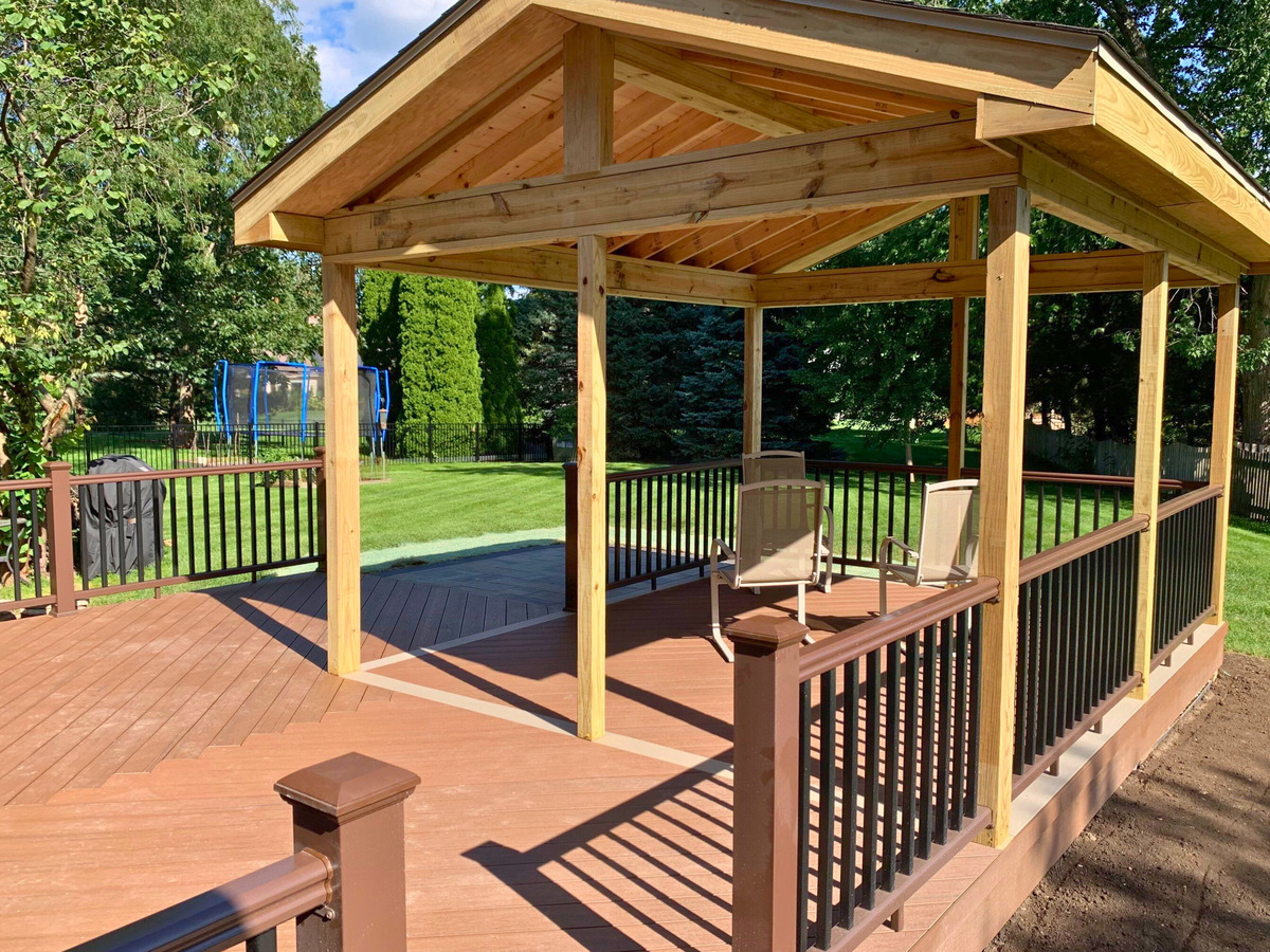 deck-builders-villa-rica