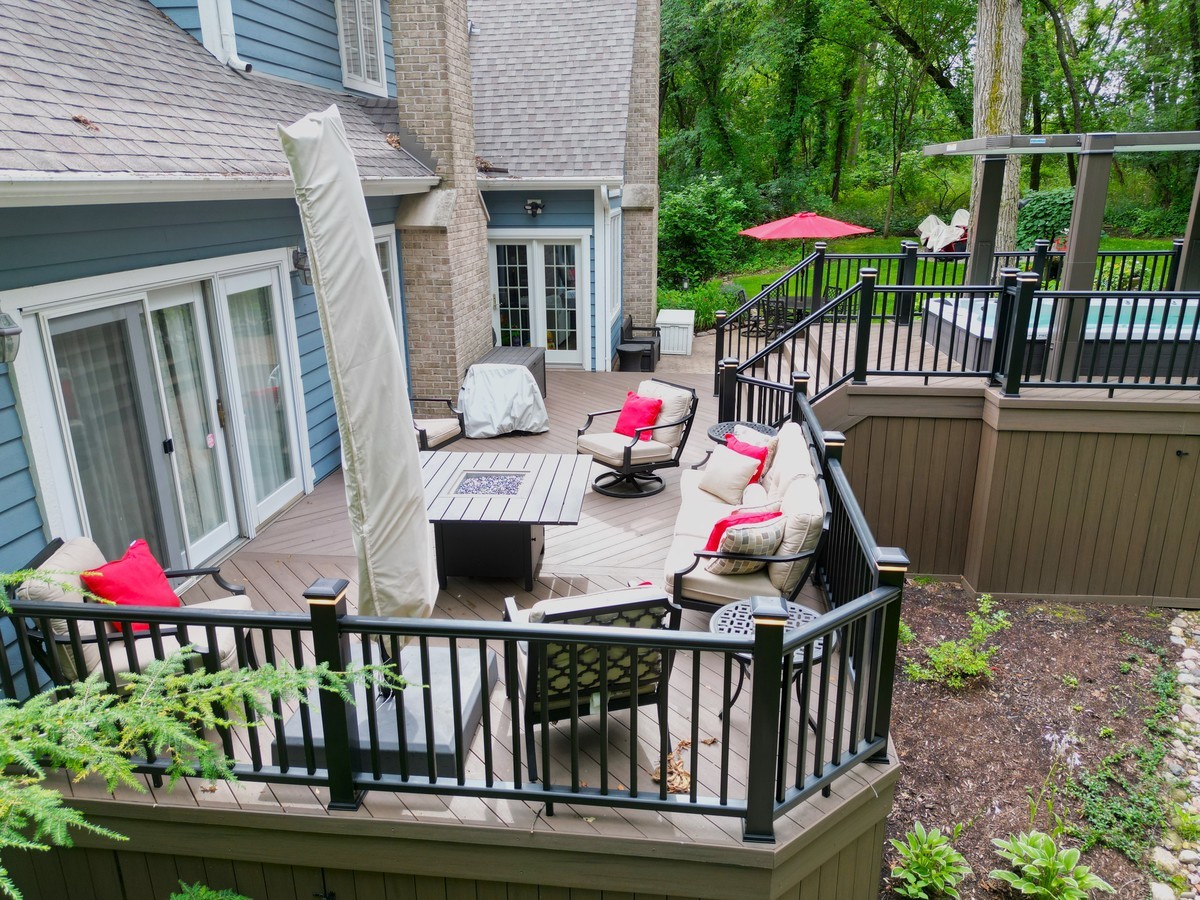 greensboro-deck-builder