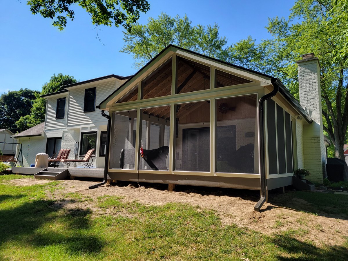 screened-porch-contractors-virginia-beach