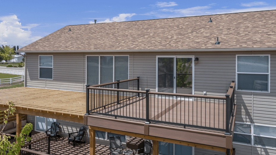 deck off of master bedroom