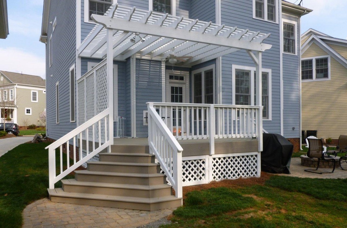 Move forward now with your Akron – area outdoor living space project.