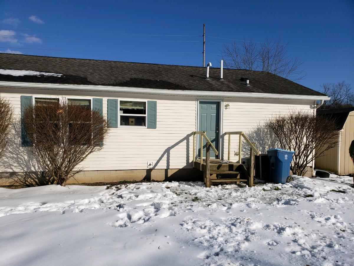 before porch build on back of house