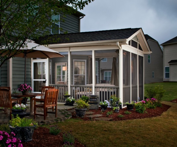 screened porch in Akron