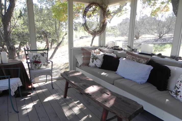 screened porch