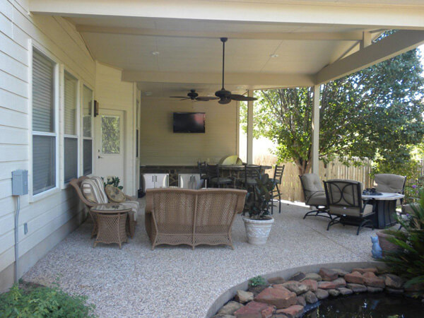 patio with outdoor kitchen