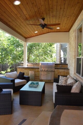 outdoor entertainment space