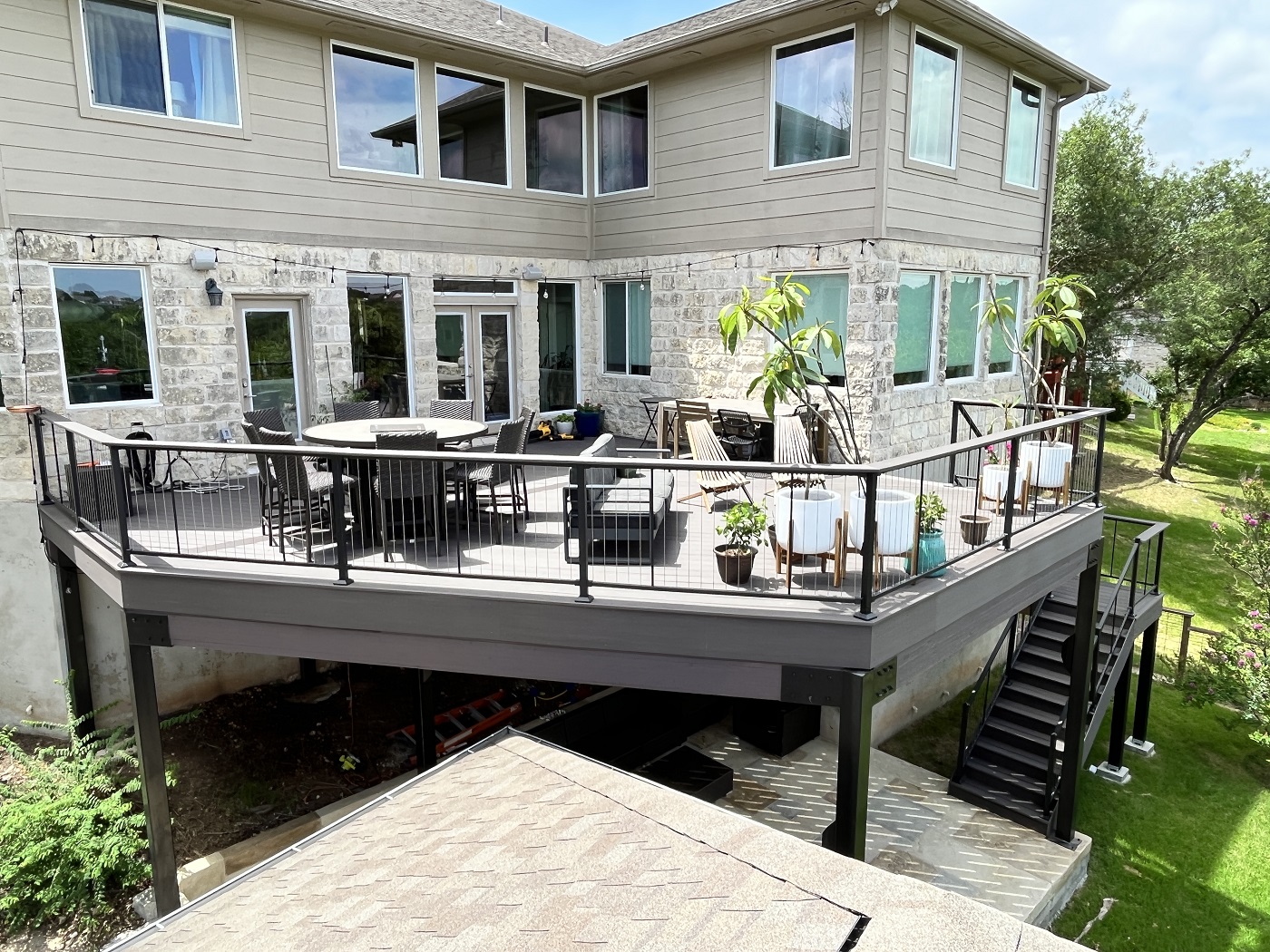 raised patio deck with patio furniture