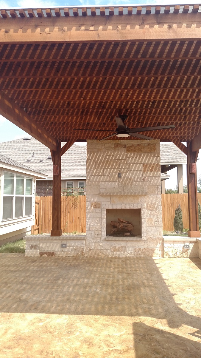Outdoor Fireplaces & Fire Pits