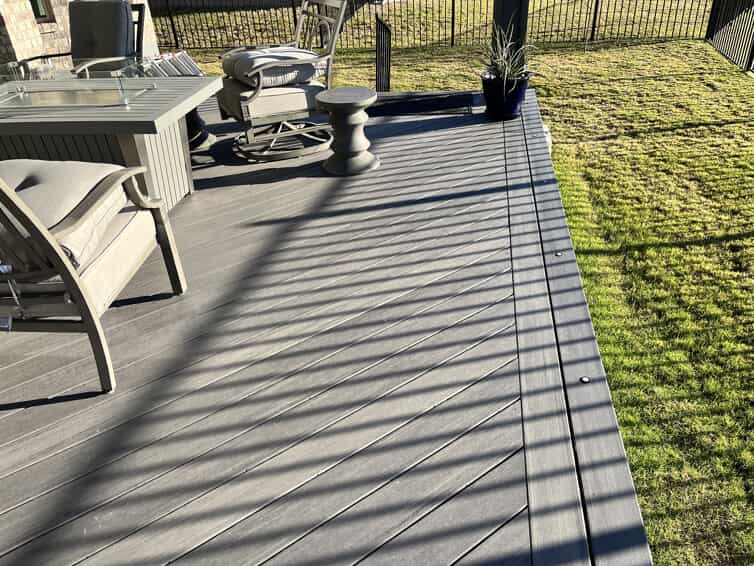 deck builder