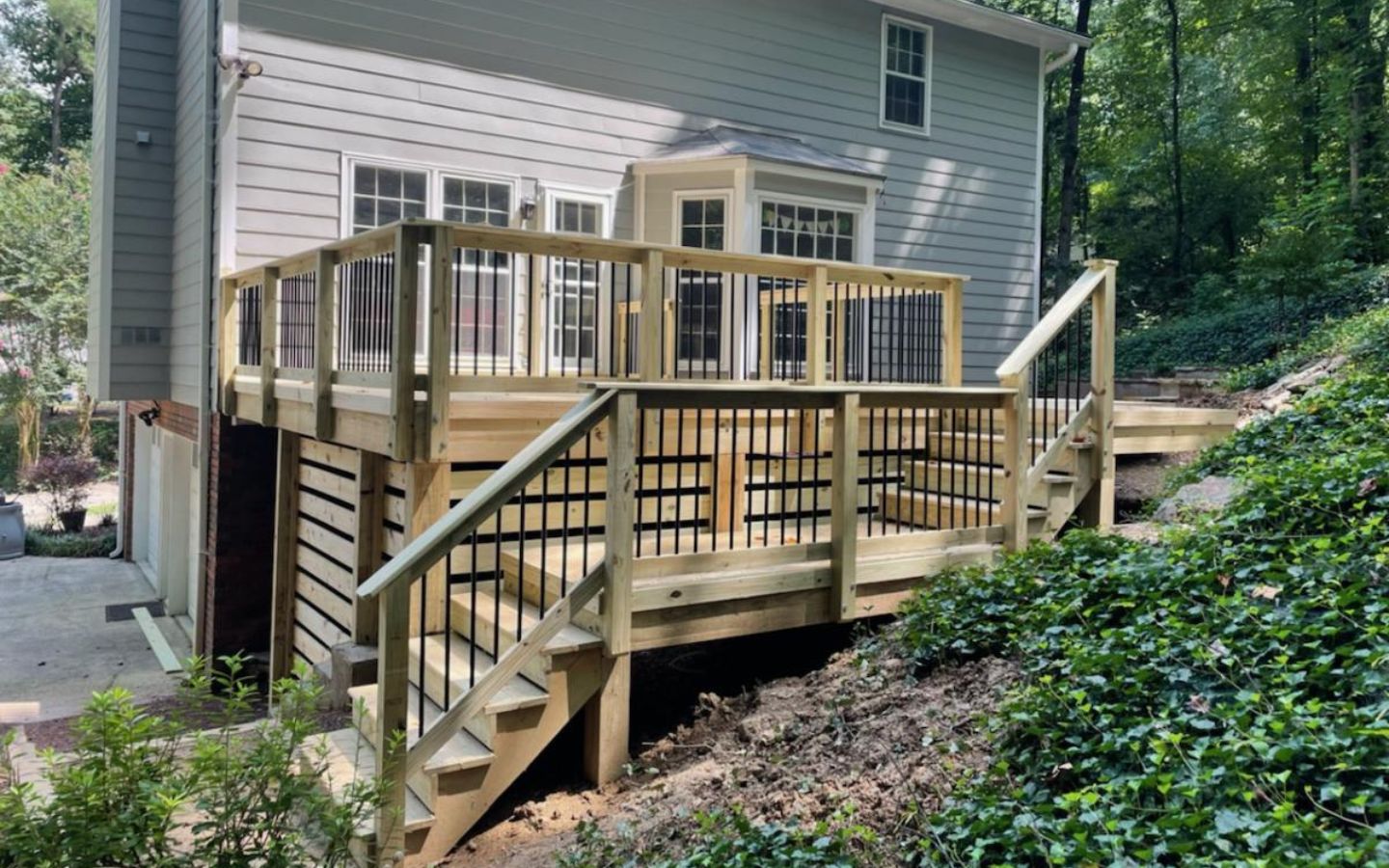 hillside custom deck design ideas