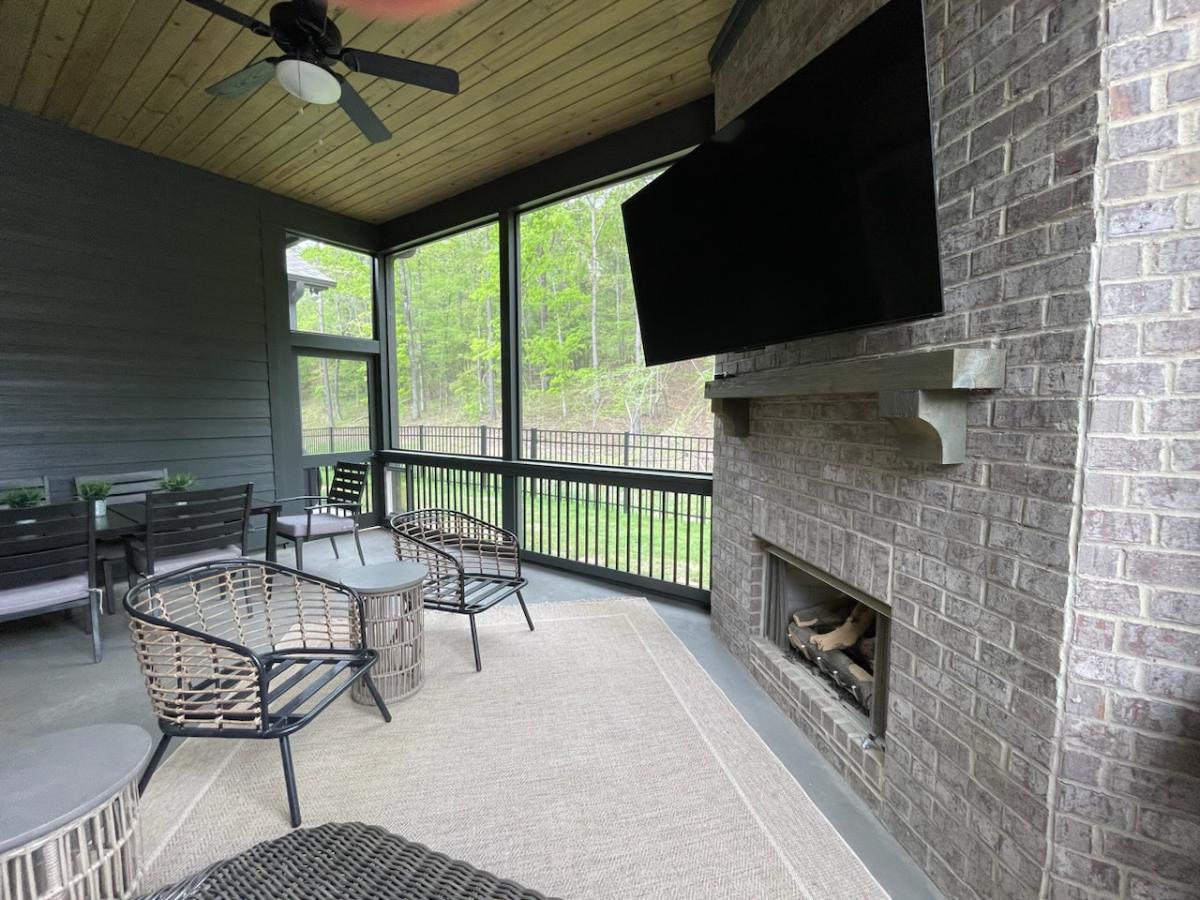 new railing and baluster door to hoover AL screened porch