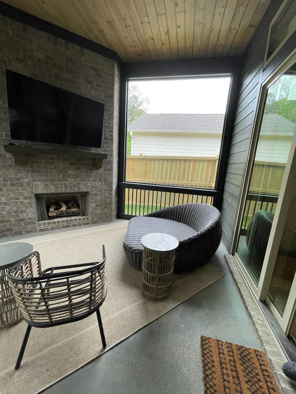 new railing for hoover screened porch