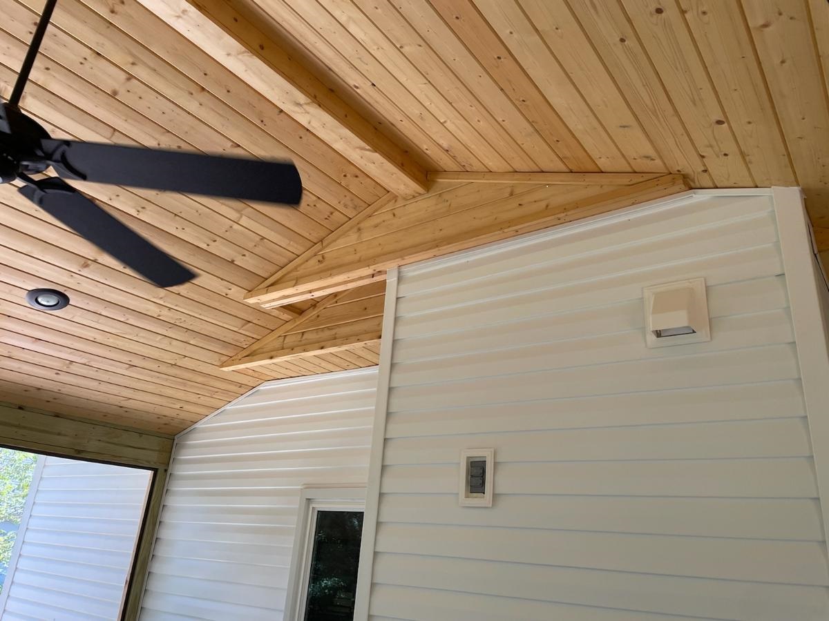 screened porch house wall