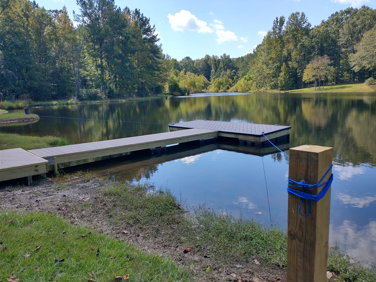 Lakeside Floating Dock Deck