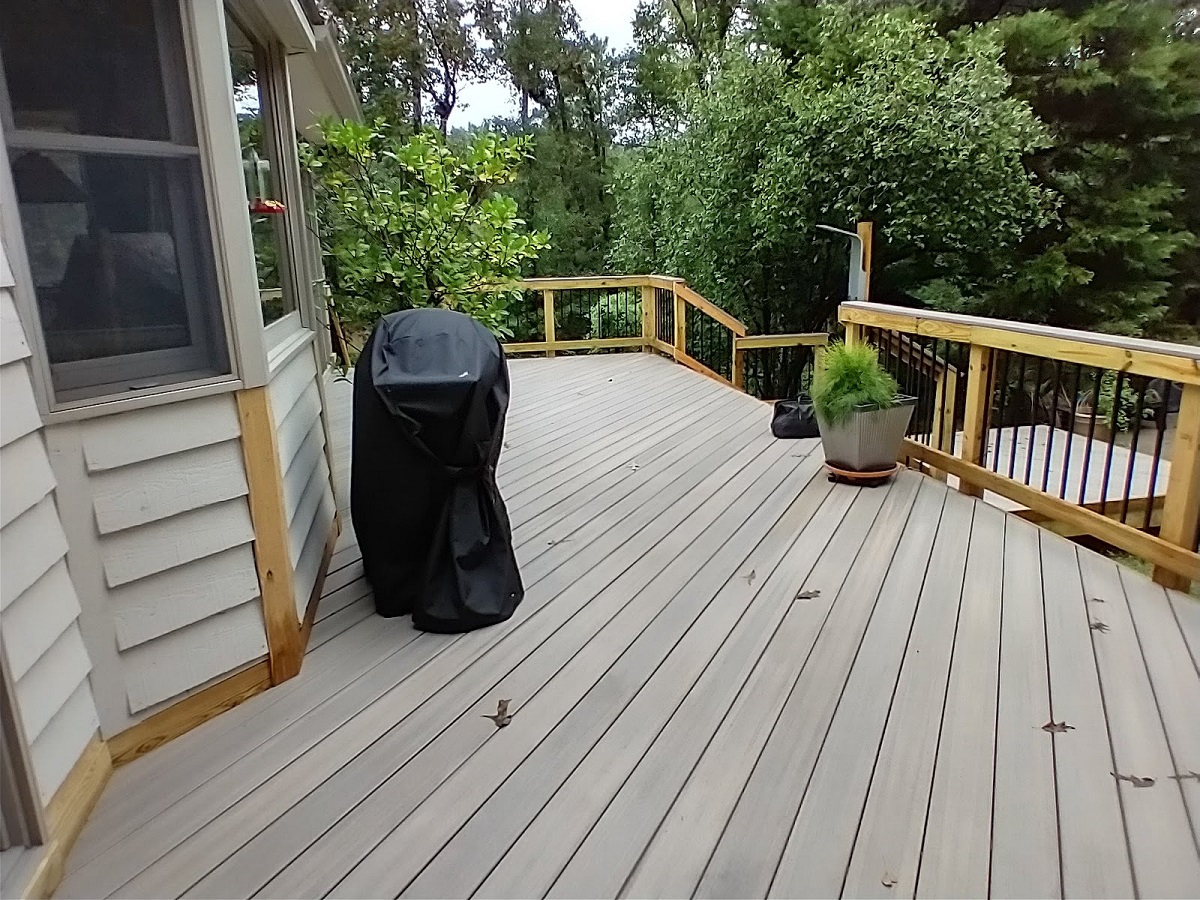 central GA low maintenance deck designs