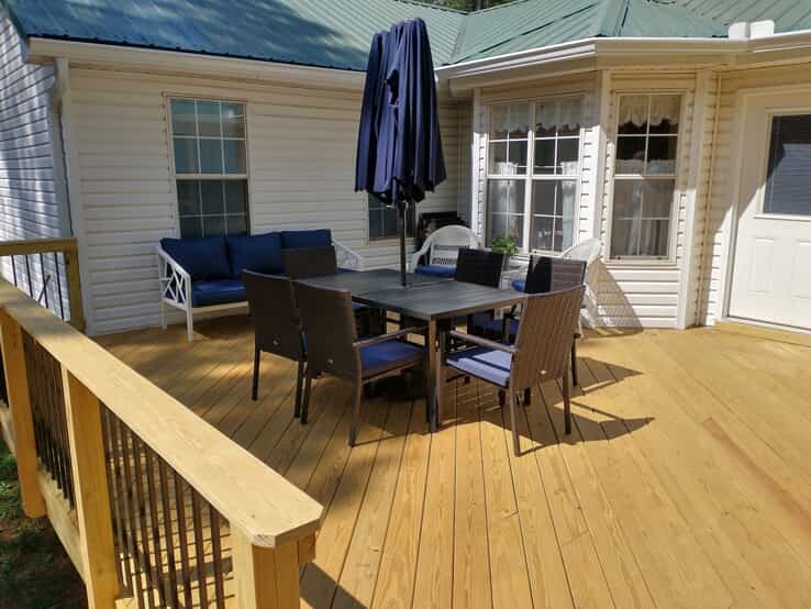 deck and screened porch combination