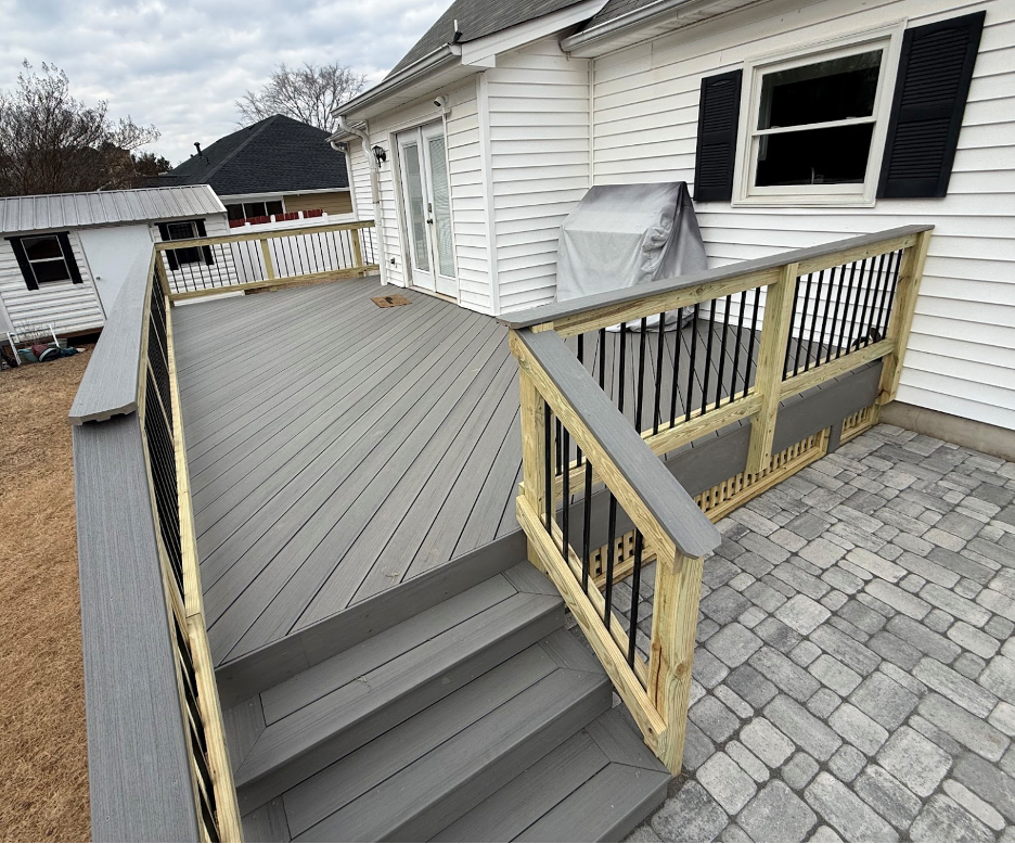 Custom Deck Builder in Central Georgia | Custom Deck Designs & Deck ...