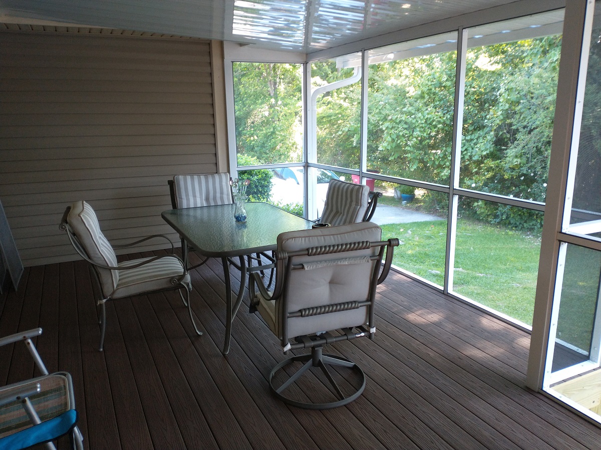 screened in porch