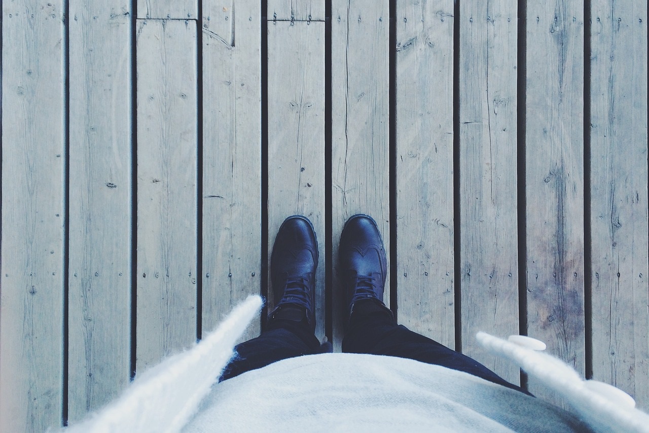 When is the Best Time to Stain Paint or Seal my Wood Deck