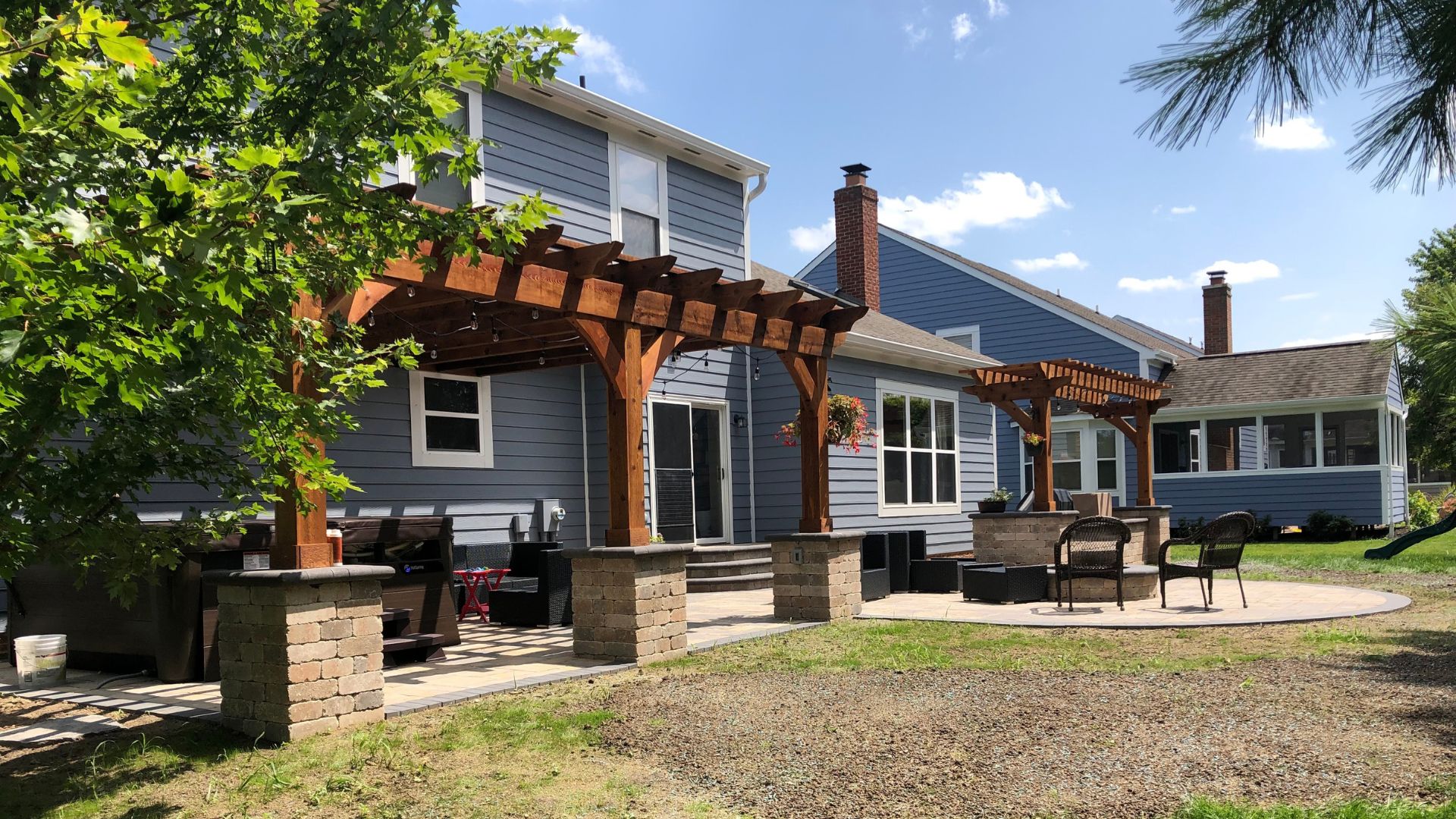 Custom pergola builder