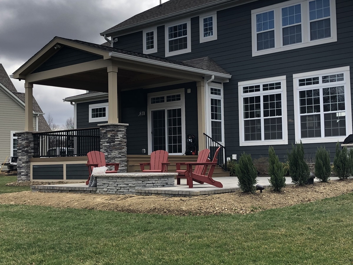 Columbus patio and covered porch design ideas