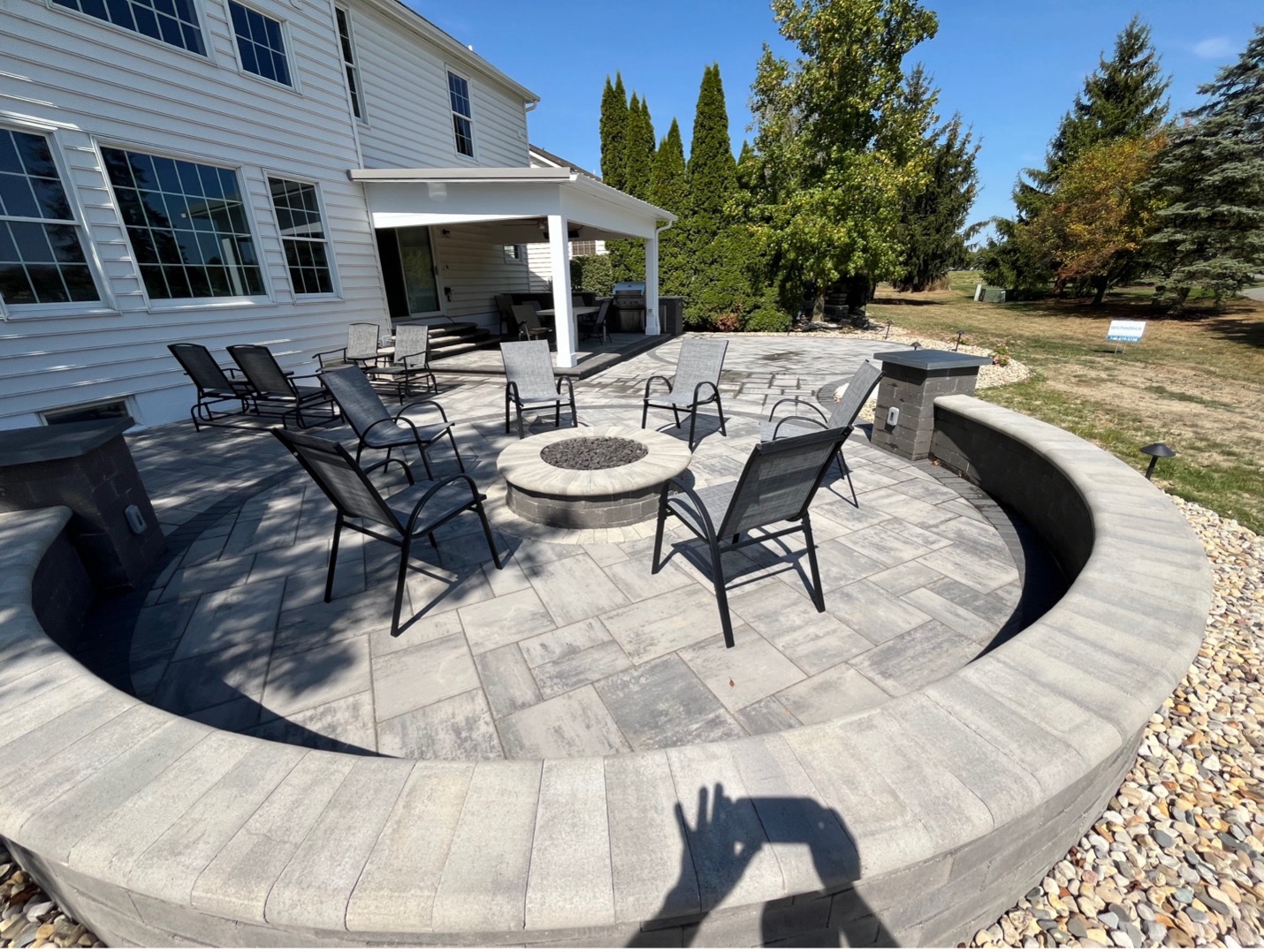 fire pit with seating wall