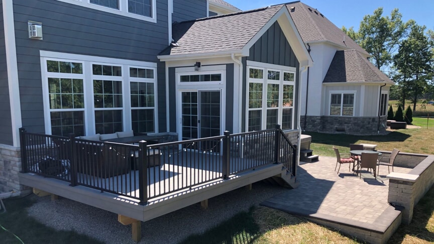 deck skirting idea