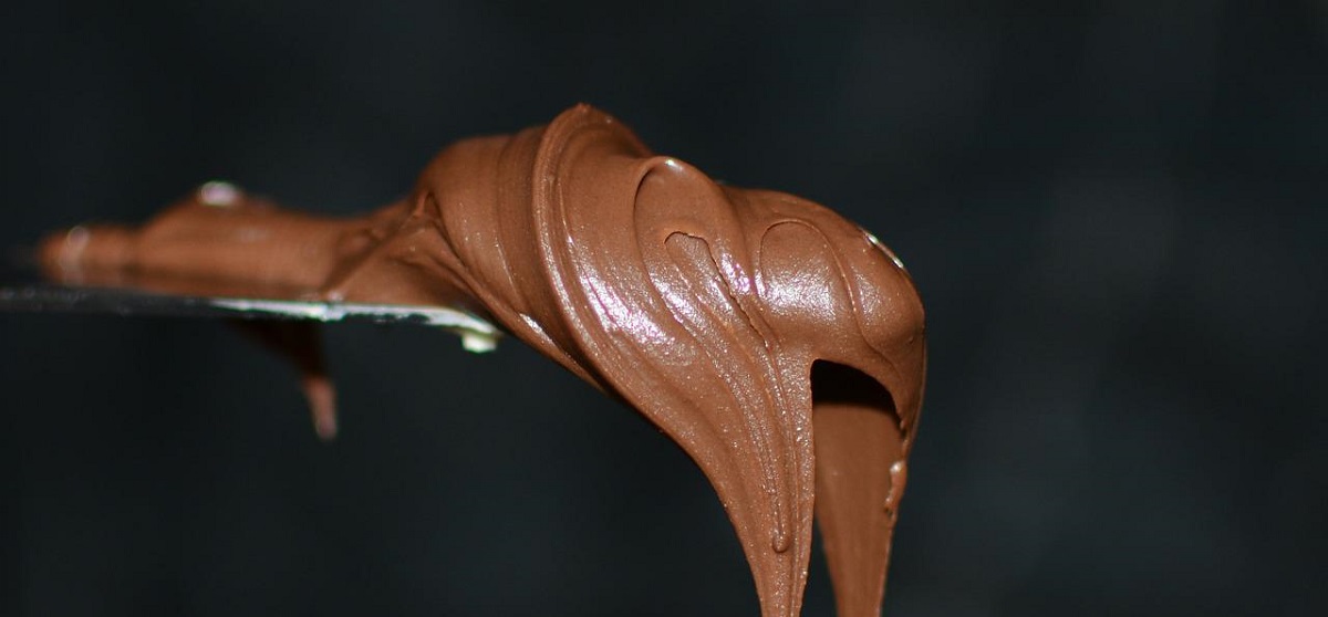 nutella on knife