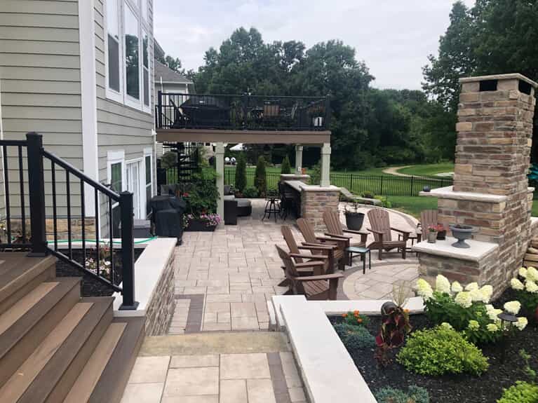 outdoor living in Galena