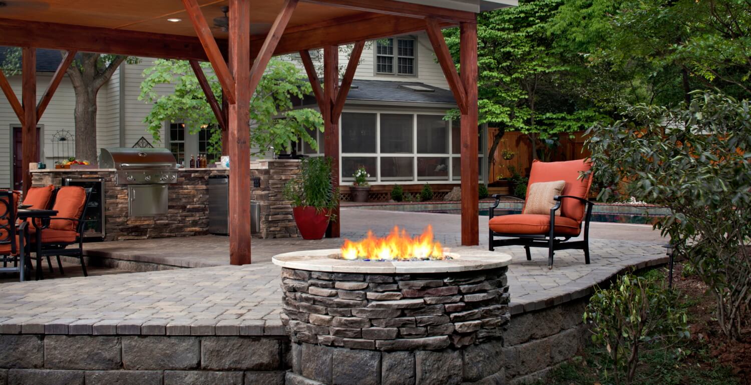 Columbia backyard patio design