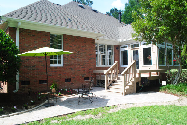 NE Columbia deck and sunroom builder
