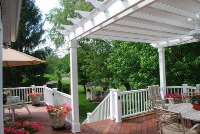 Mahogany Hardwood Deck with trellis